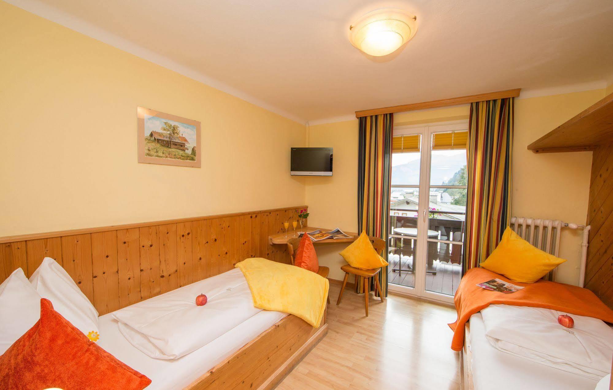 Hubertus Guest house